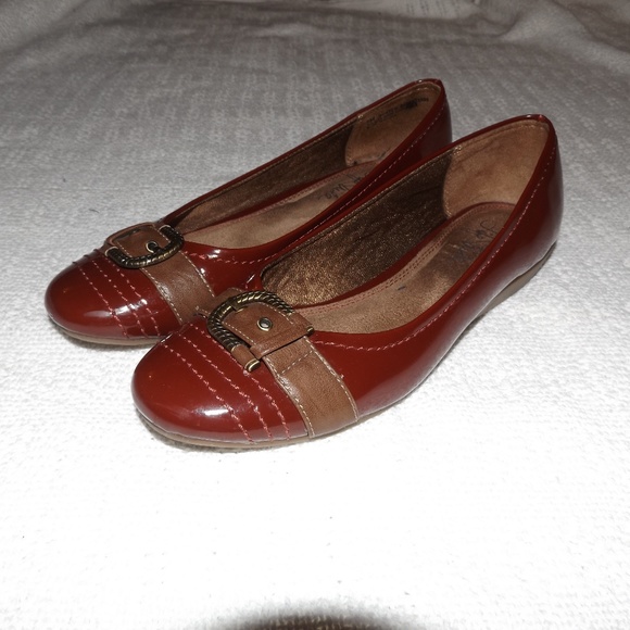 lifestride red flats